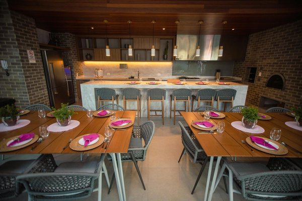 Comment faire des plats de quinoa au four sans huile pour un repas complet?