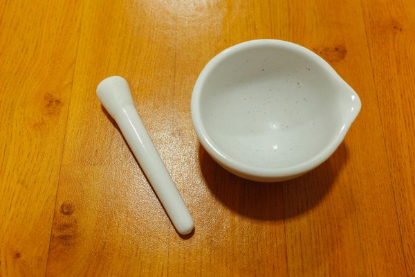 Comment réussir des œufs pochés avec une sauce hollandaise?