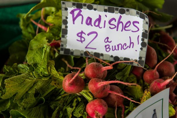 Comment choisir un hachoir à légumes manuel pour une préparation rapide des salades?