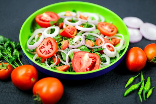 Quels critères pour sélectionner un cuit-vapeur avec réservoir d'eau externe pour un remplissage facile?